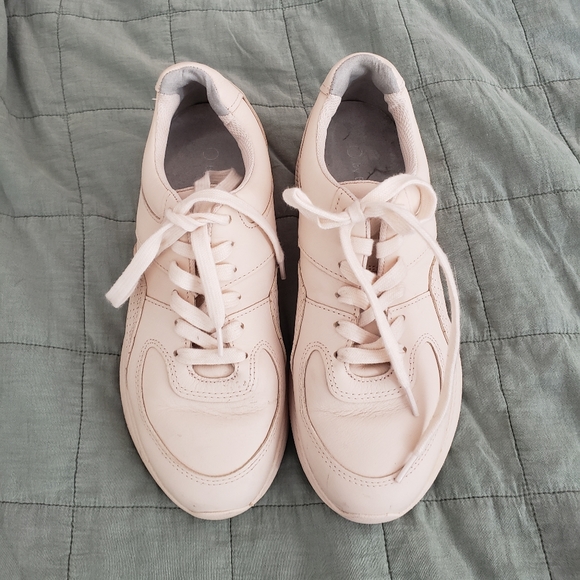 Blush pink Everlane leather sneakers size 6.5 - Picture 1 of 3